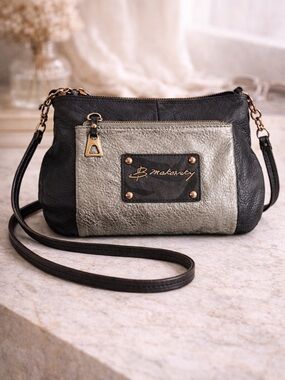 B. Makowsky Black Silver Leather Crossbody Bag Contrast Pocket Detachable Strap